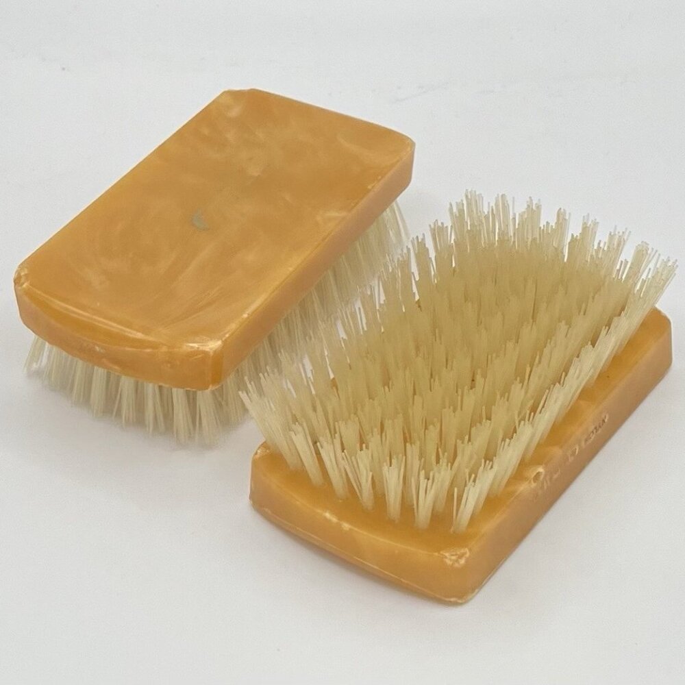 Vintage Admiration Nylon Scrub Brushes Butterscotch Marbled Mid Century Set Of 2